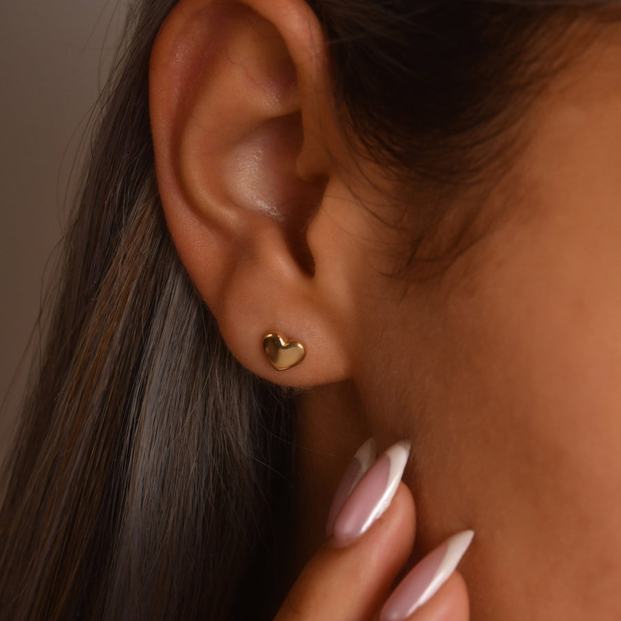 14ct Gold Heart Stud Earrings | Minimalist Solid Gold Love Studs | Kolié - Kolié Fine Jewellery