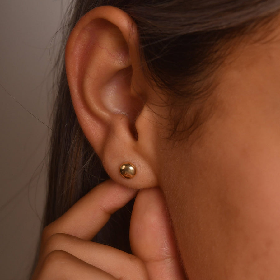14ct Gold Round Stud Earrings | Classic Domed Studs | Kolié - Kolié Fine Jewellery