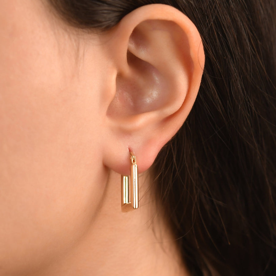 14ct Gold Square Hoop Earrings | Minimalist Gold Huggie Earrings | Stylish Jewellery Gift for Her - Kolié