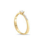 9ct Gold Petite Zirconia Ring - Delicate Brilliance - Kolié