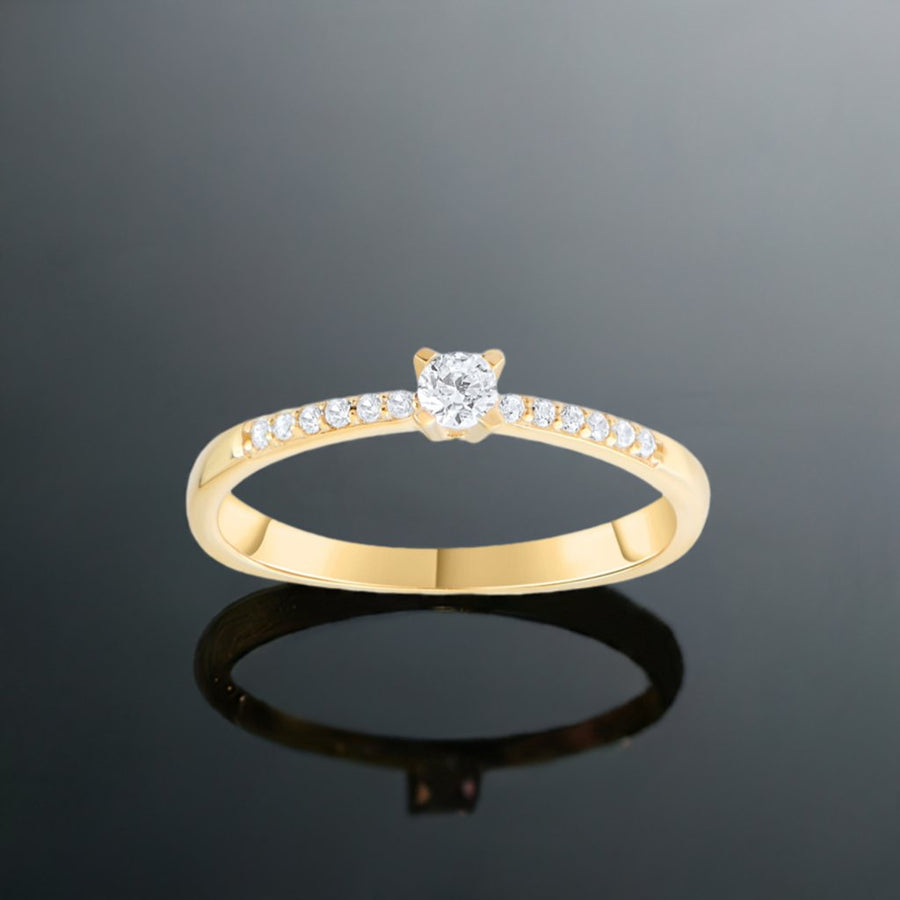 9ct Gold Petite Zirconia Ring - Delicate Brilliance - Kolié